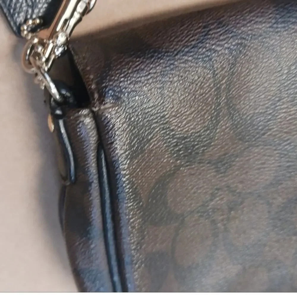 GUC Coach 'Ruby' Bag Crossbody Clutch Purse